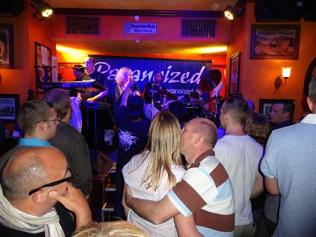 Kennedys Chelsea 2012-05-05_35.jpg - Paranoized verbindet